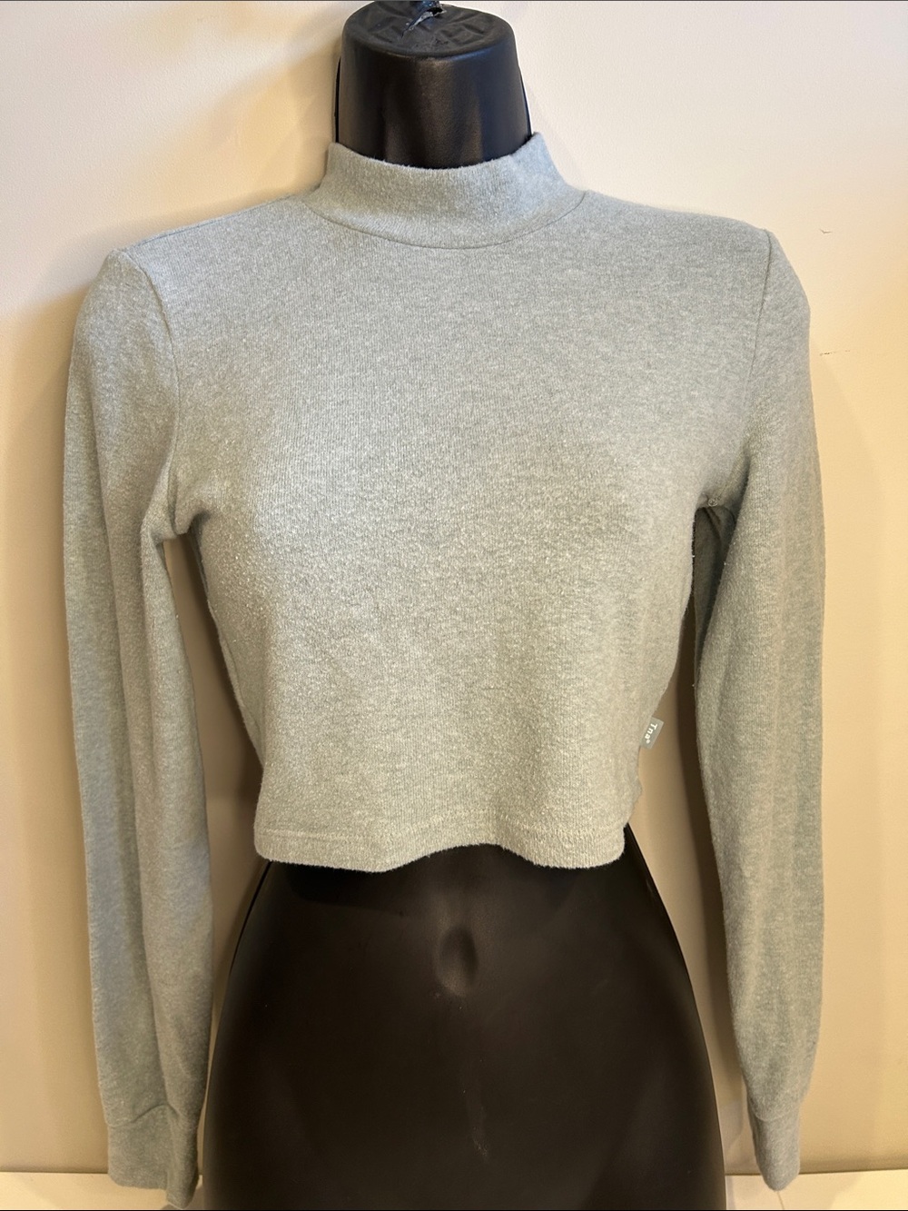 TNA Light Gray Cropped Mock Neck Long-Sleeve Top